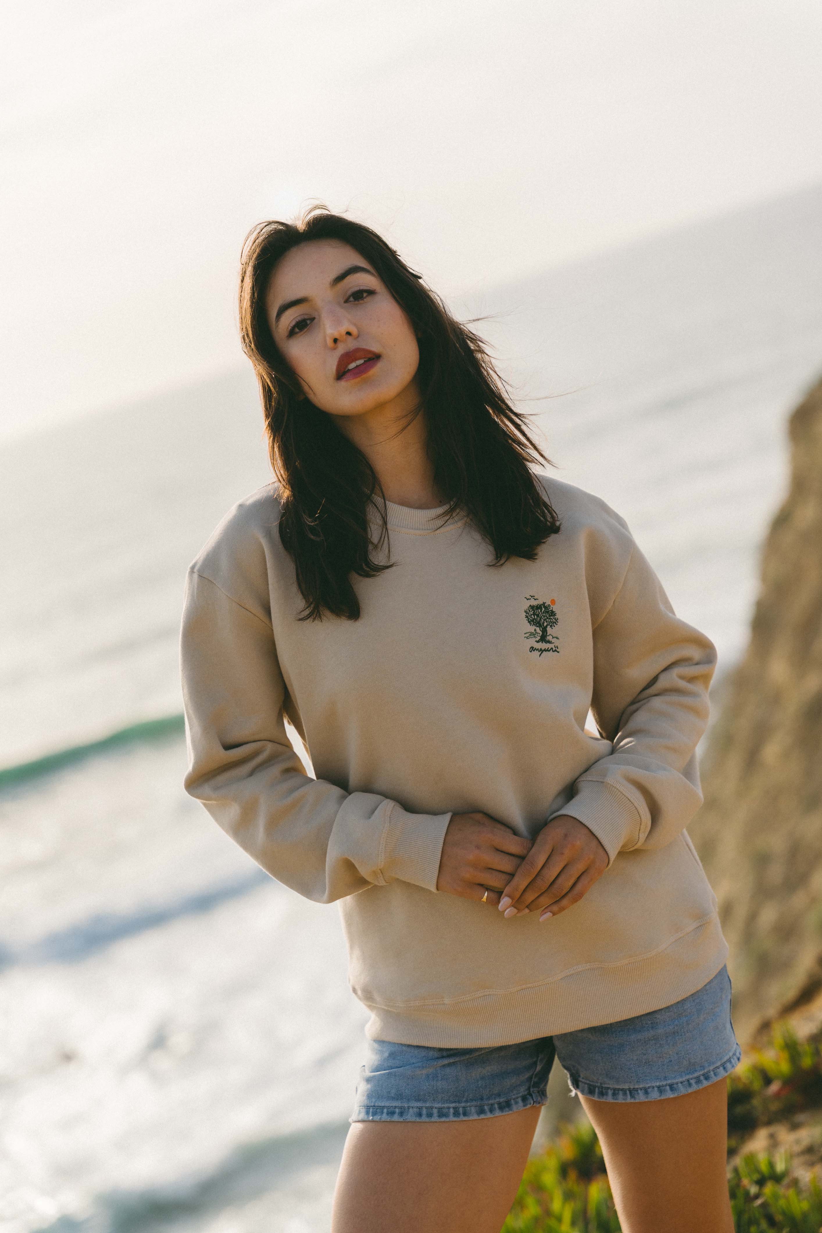 Costa Vicentina Sweatshirt lifestyle 2