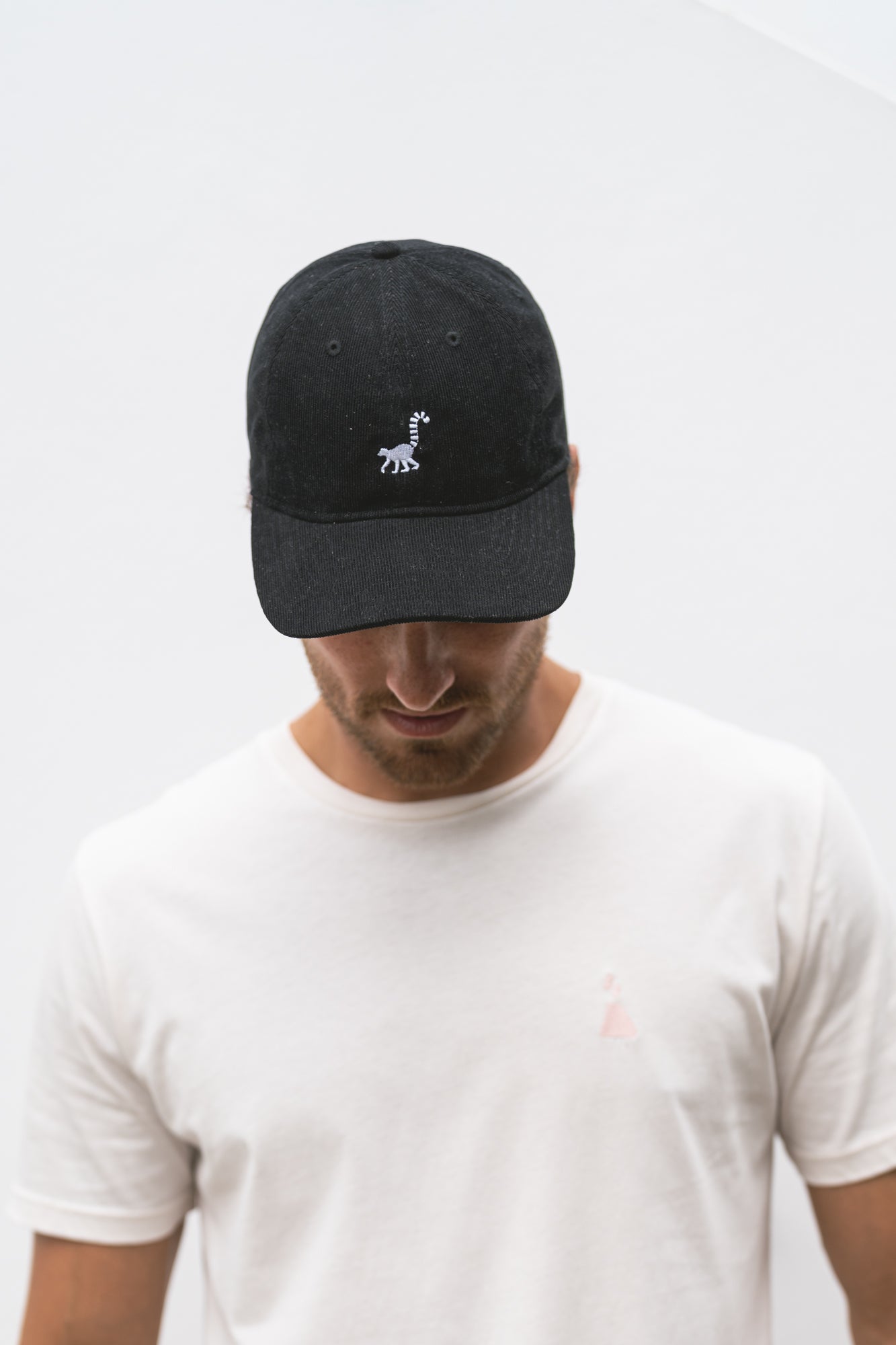 Lemur corduroy cap