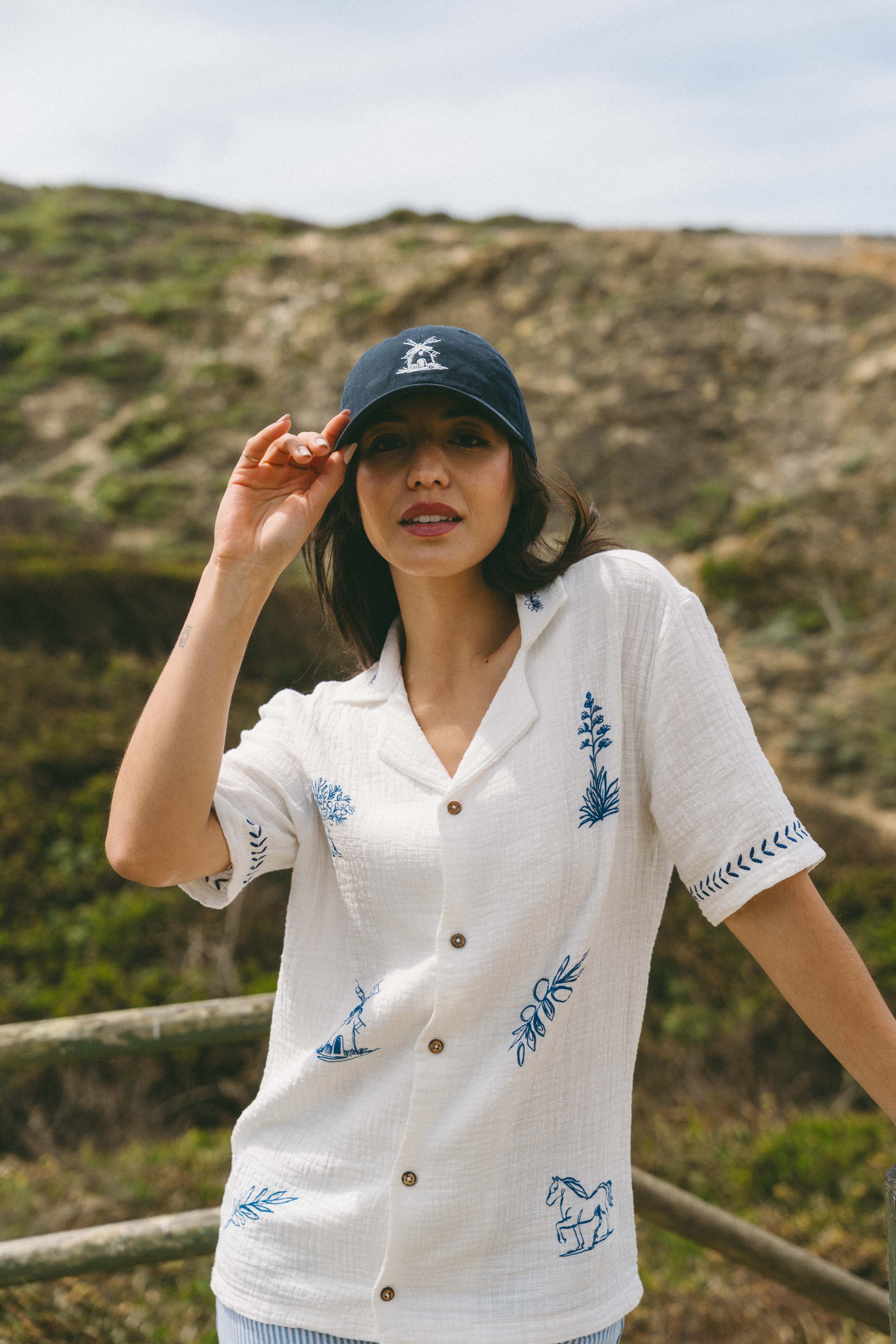 Territory Linen Shirt lifestyle 2