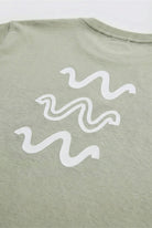 angurä waves tshirt detail